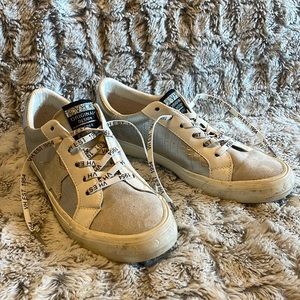 Vintage Havana sneakers